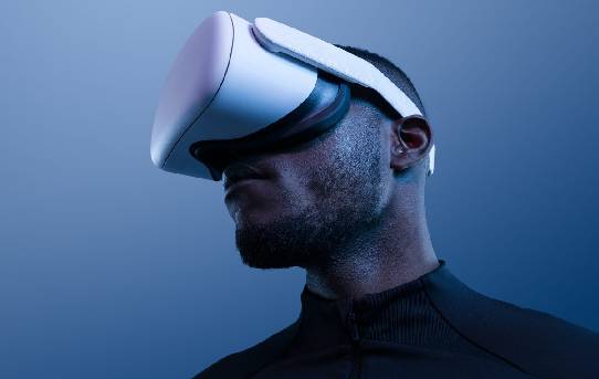 how-apple's-vr-headset-is-going-to-change-the-game-for-marketers